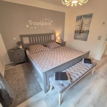 Grosses Freistehendes Einfamilienhaus Kaltenkirchen