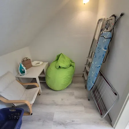 Grosses Freistehendes Einfamilienhaus