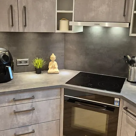 Grosses Freistehendes Einfamilienhaus * 칼텐키르헨