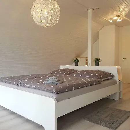 펜션 Grosses Freistehendes Einfamilienhaus