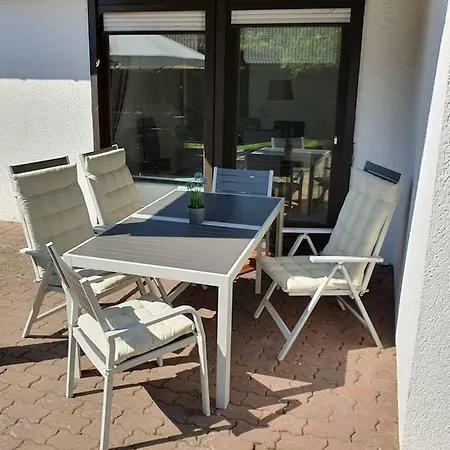 Vakantiehuis Grosses Freistehendes Einfamilienhaus