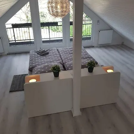 Grosses Freistehendes Einfamilienhaus Semesterbostad